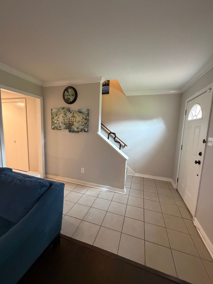 Beautiful 3 Bedroom Townhome – photo 5