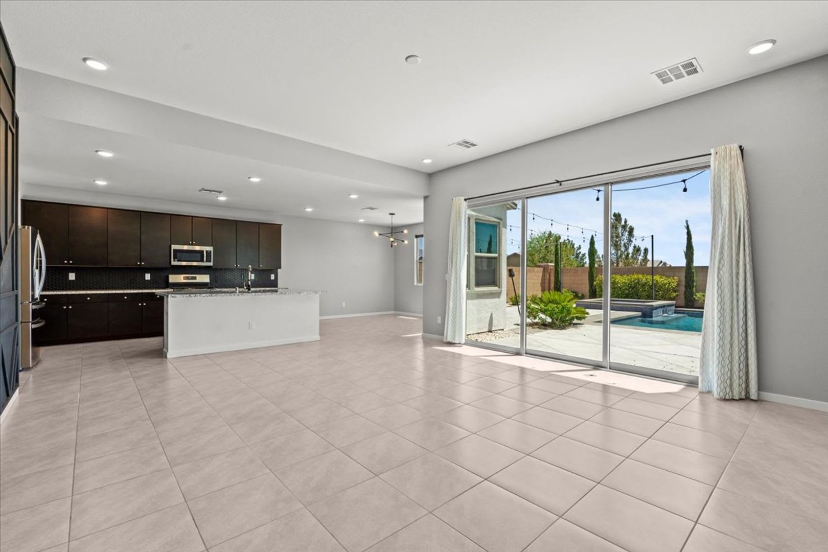 Skye Canyon Pool Home with First-Floor Primary Suite – photo 3