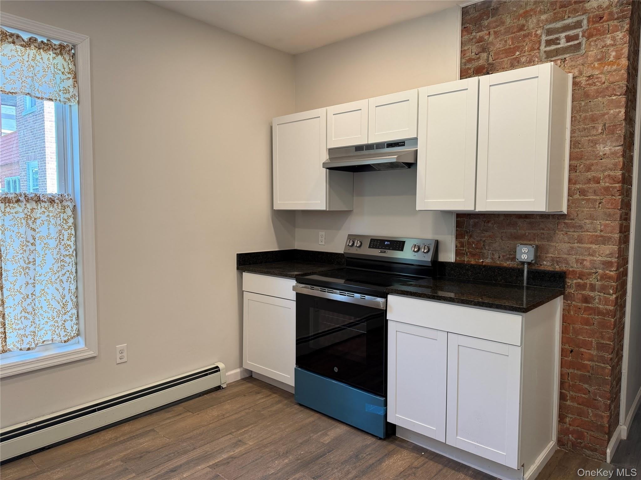 228 Mansion Street – photo 2