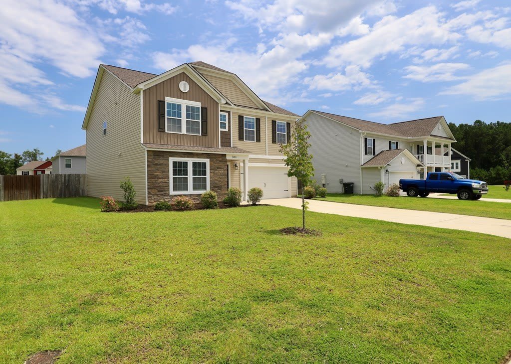 3680 Moseley Drive – photo 2