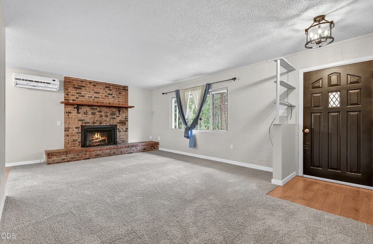 981 Upper Applegate Road – photo 2