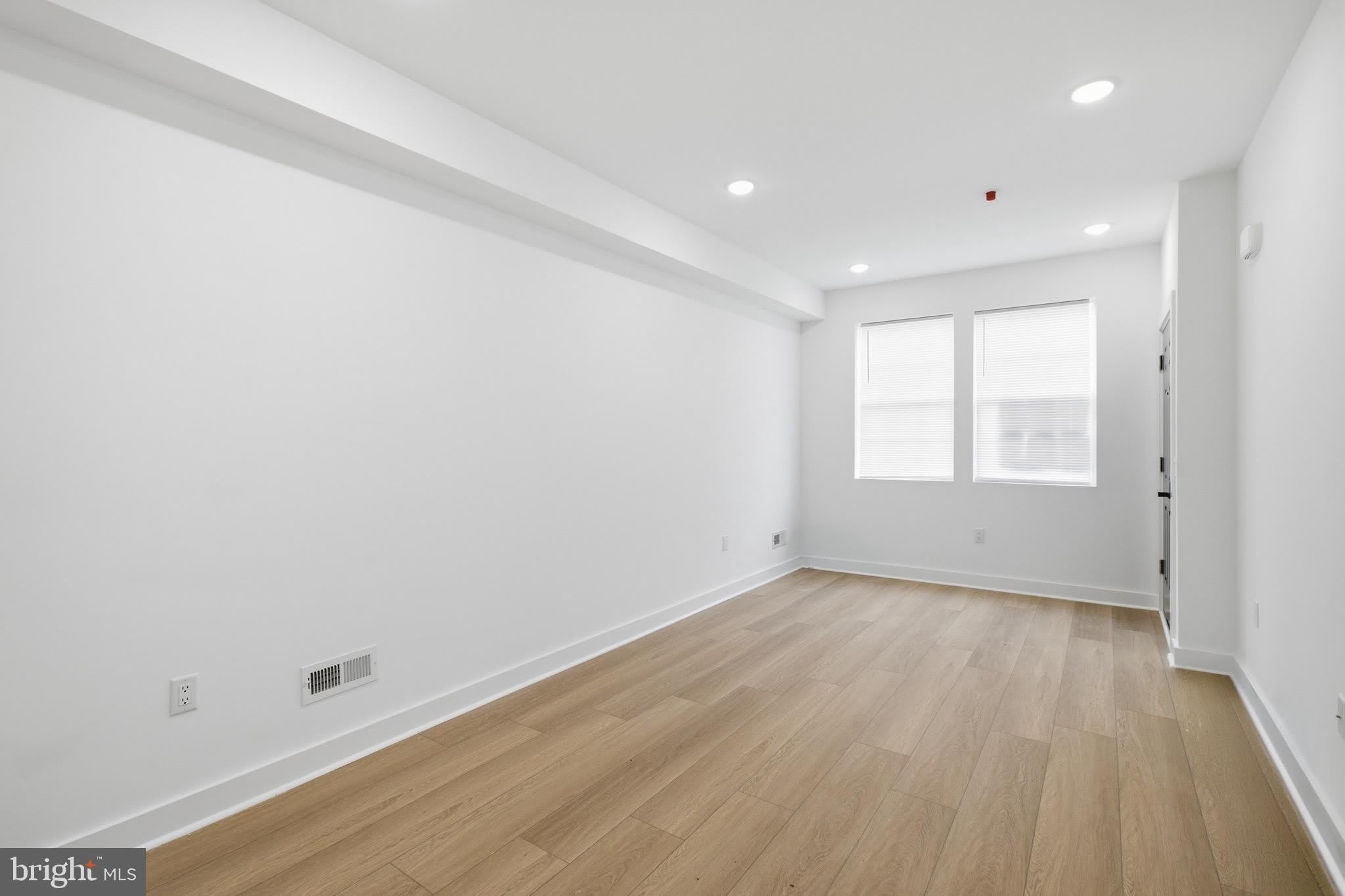 2503 N 12TH Street – photo 5
