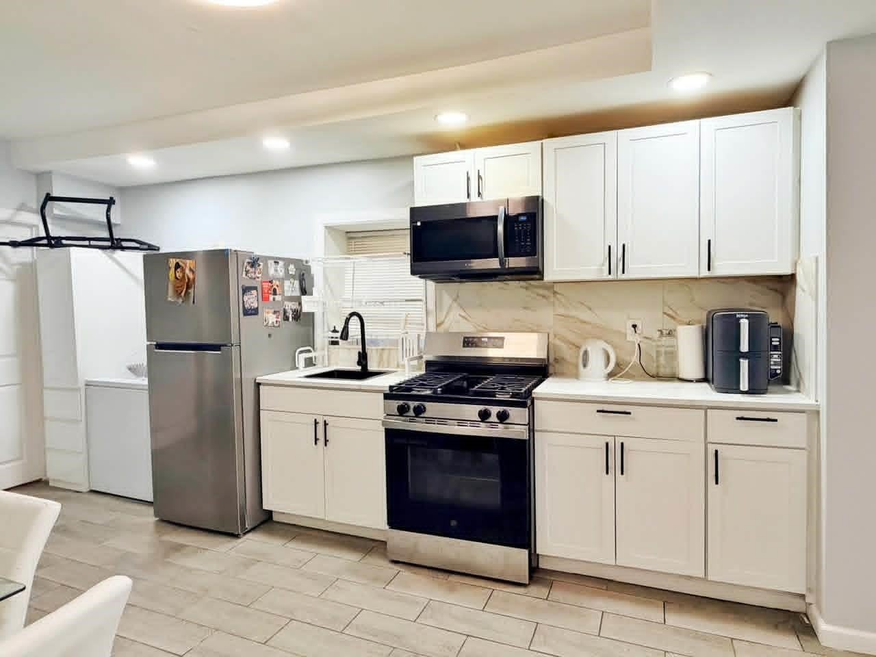 1456 44TH ST – photo 1