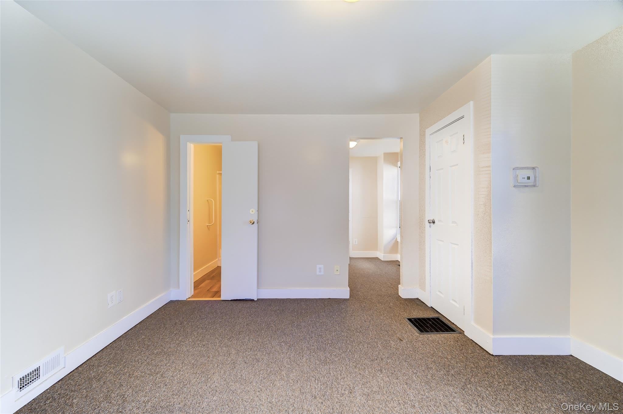 82 Sprague Avenue – photo 5