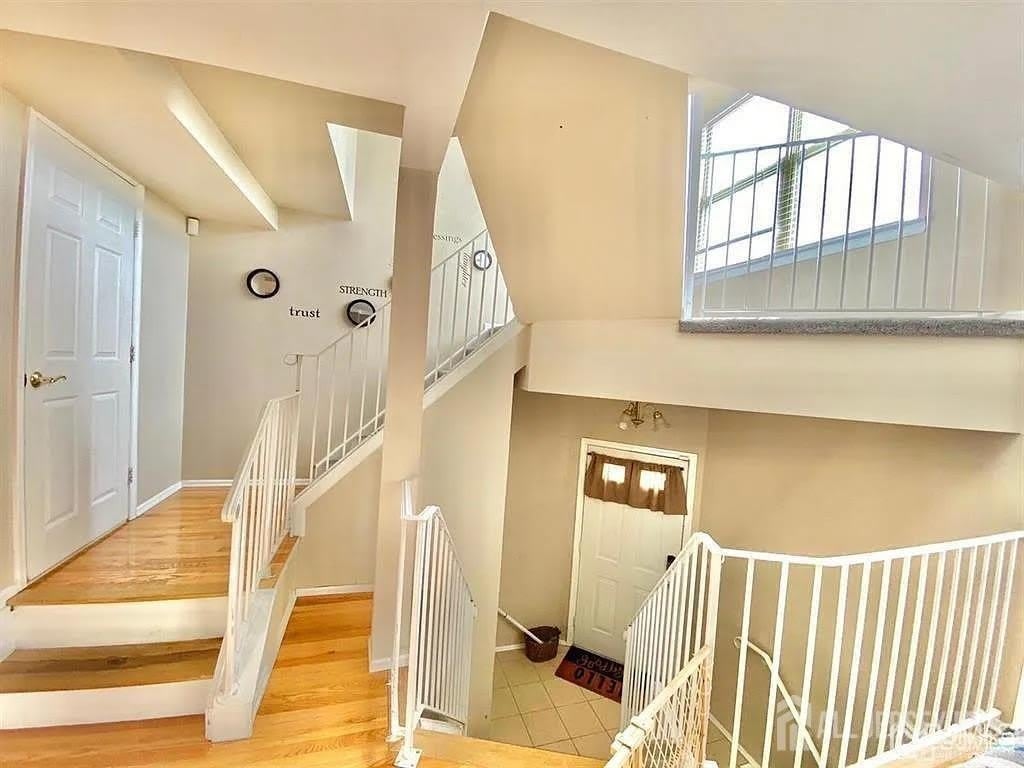 790 Harbortown Boulevard – photo 4
