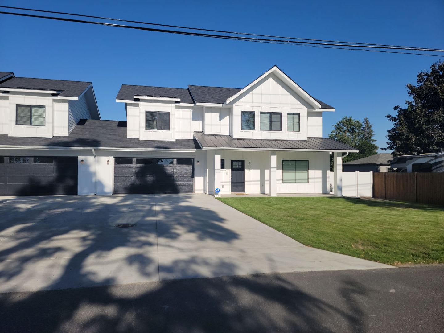 4 Bed 3 Bath Modern Farmhouse Style Duplex In Mead With Over 1850 Sq Ft On Huge Lot – photo 5
