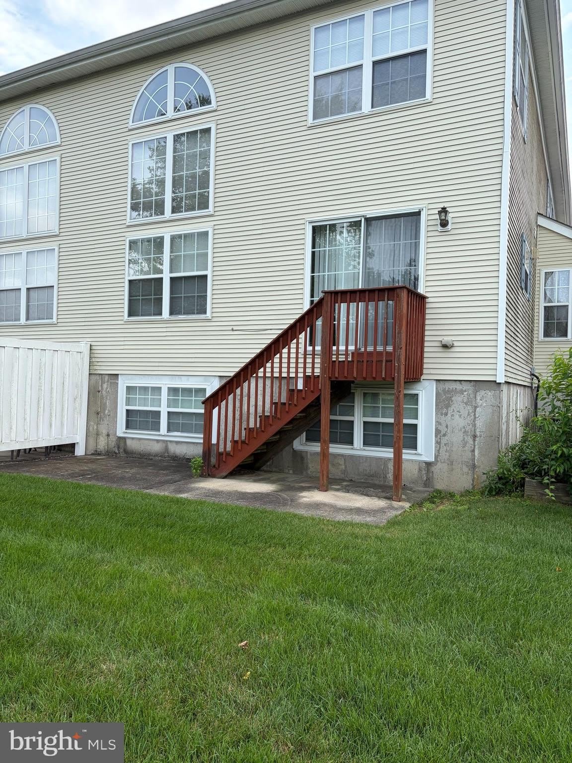 193 FOUNTAYNE Lane – photo 2