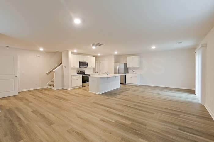 121 Overstreet Way – photo 3