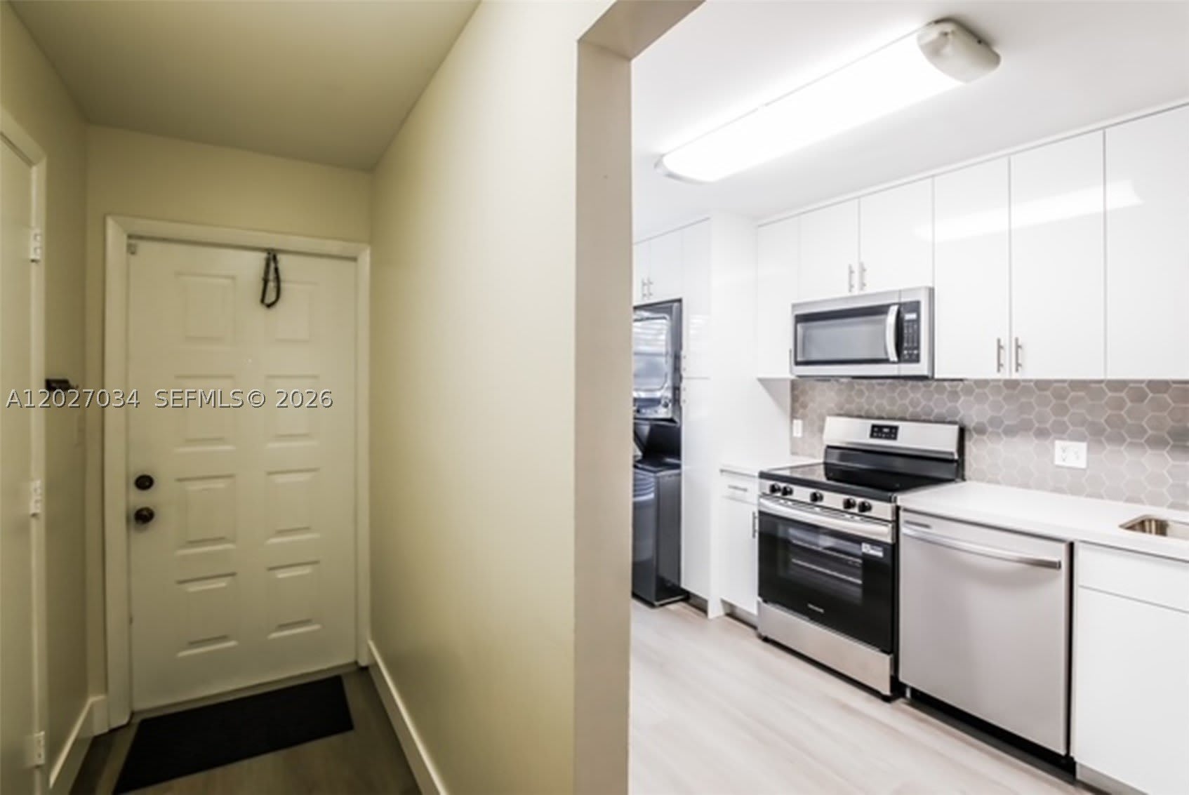 9732 Nw 15Th St – photo 3