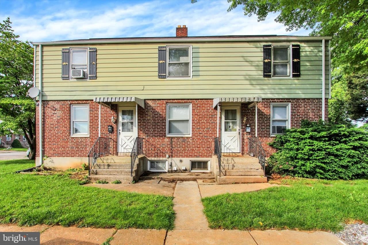 889 Tioga Street – photo 1