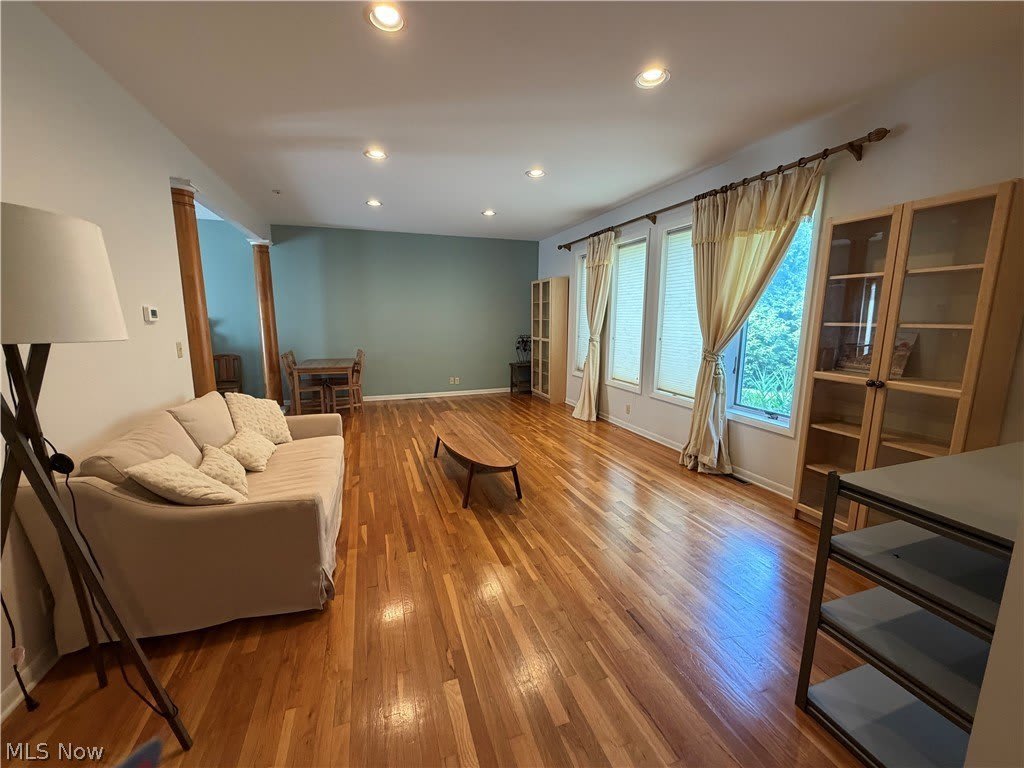 2455 Buckhurst Drive – photo 2