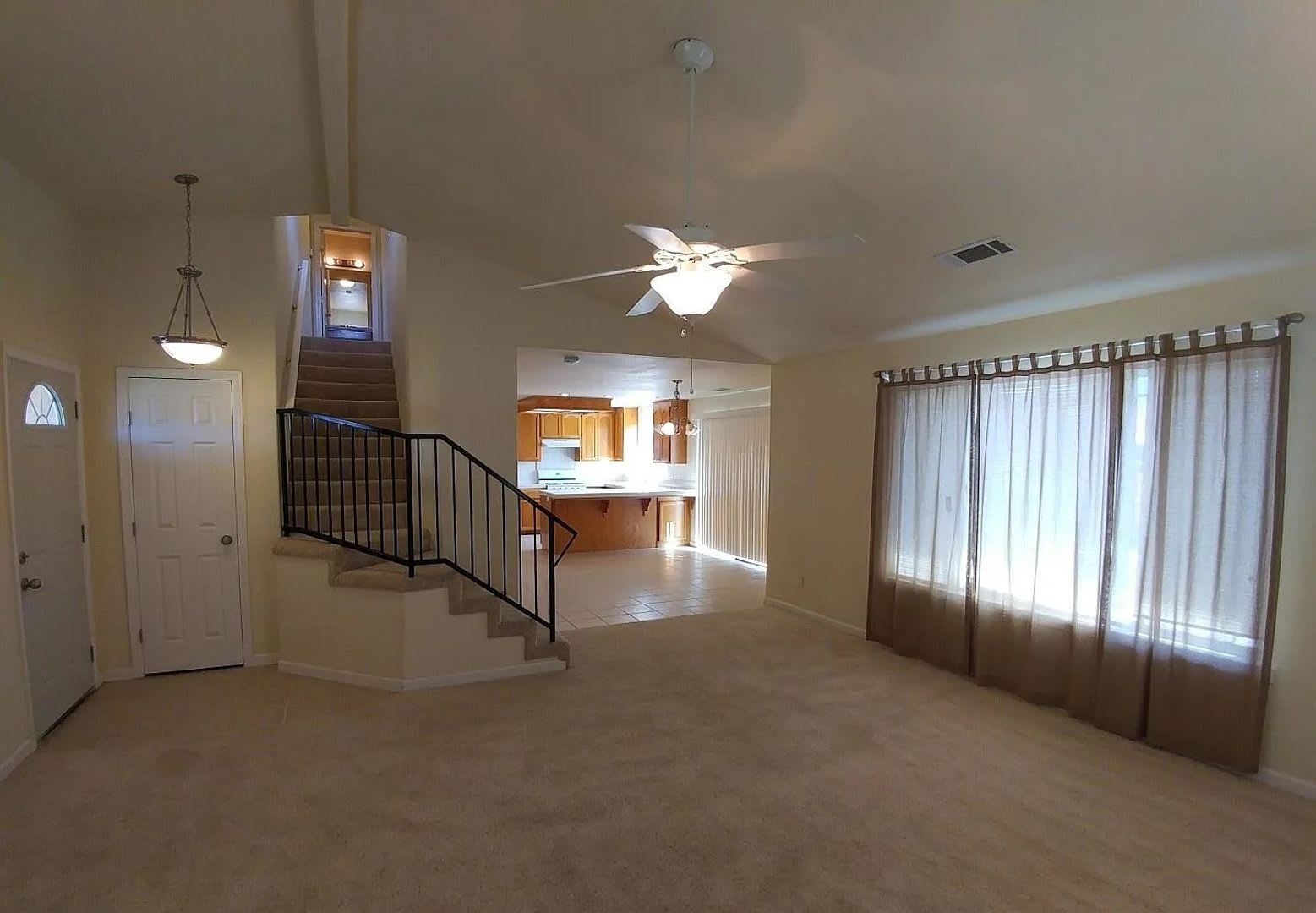 Large 3 Bed 3 Bath House In Lake California – photo 4