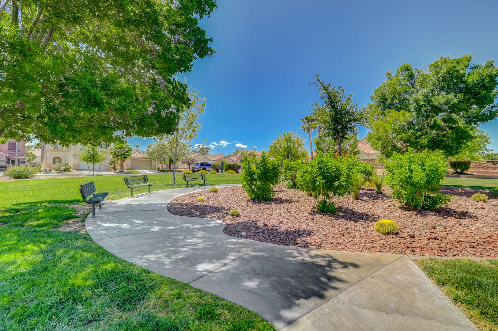 8621 Grand Pine 5Bd – photo 5