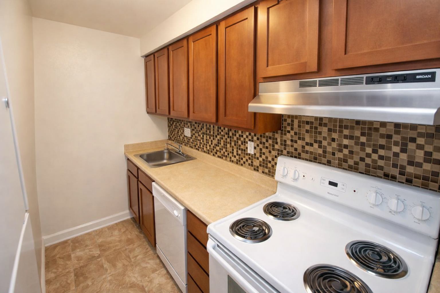 238 OAK MANOR PLACE – photo 4