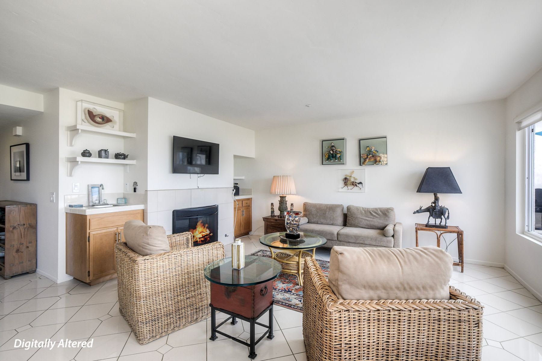 600 N The Strand – photo 5