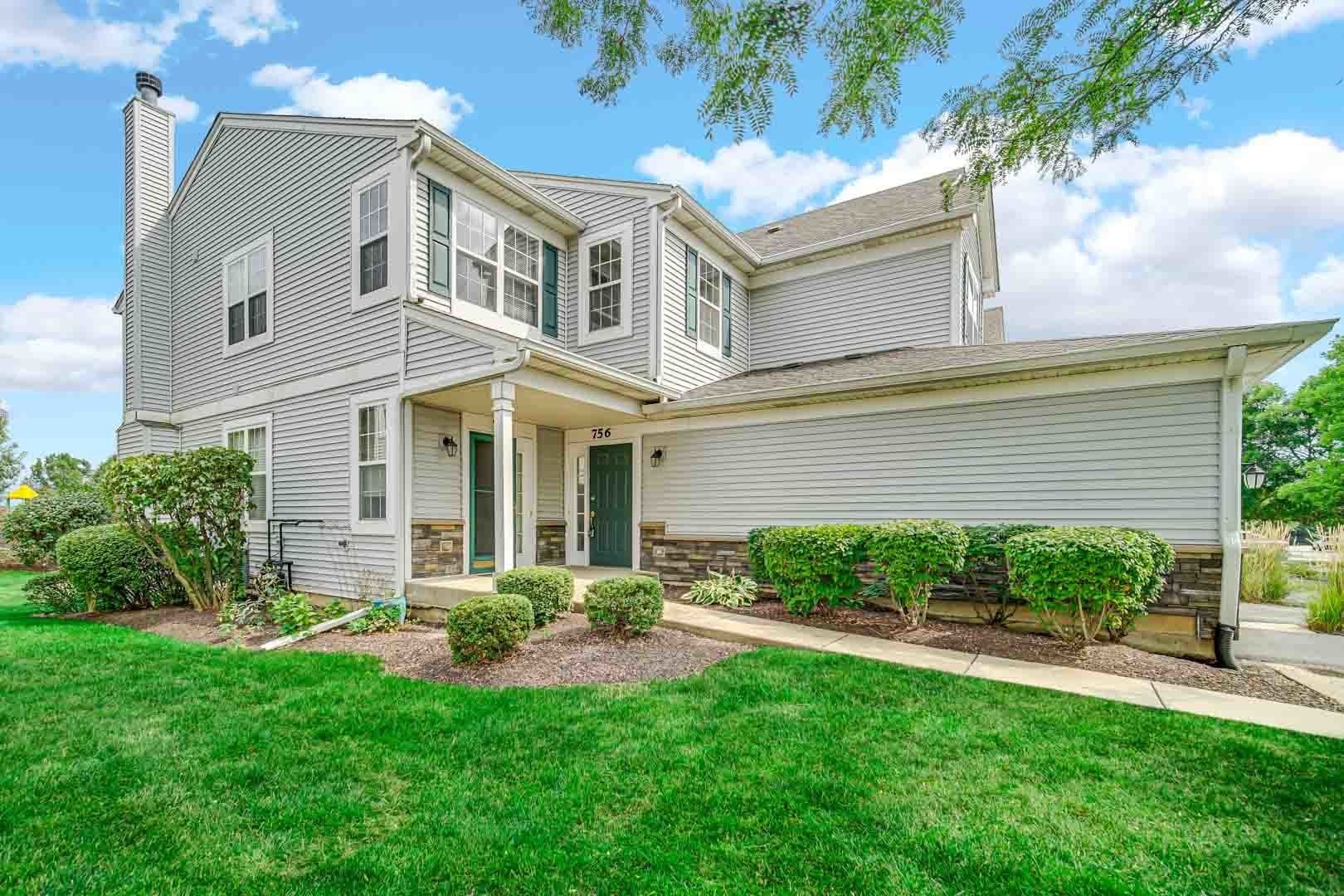 756 Genesee Drive – photo 3