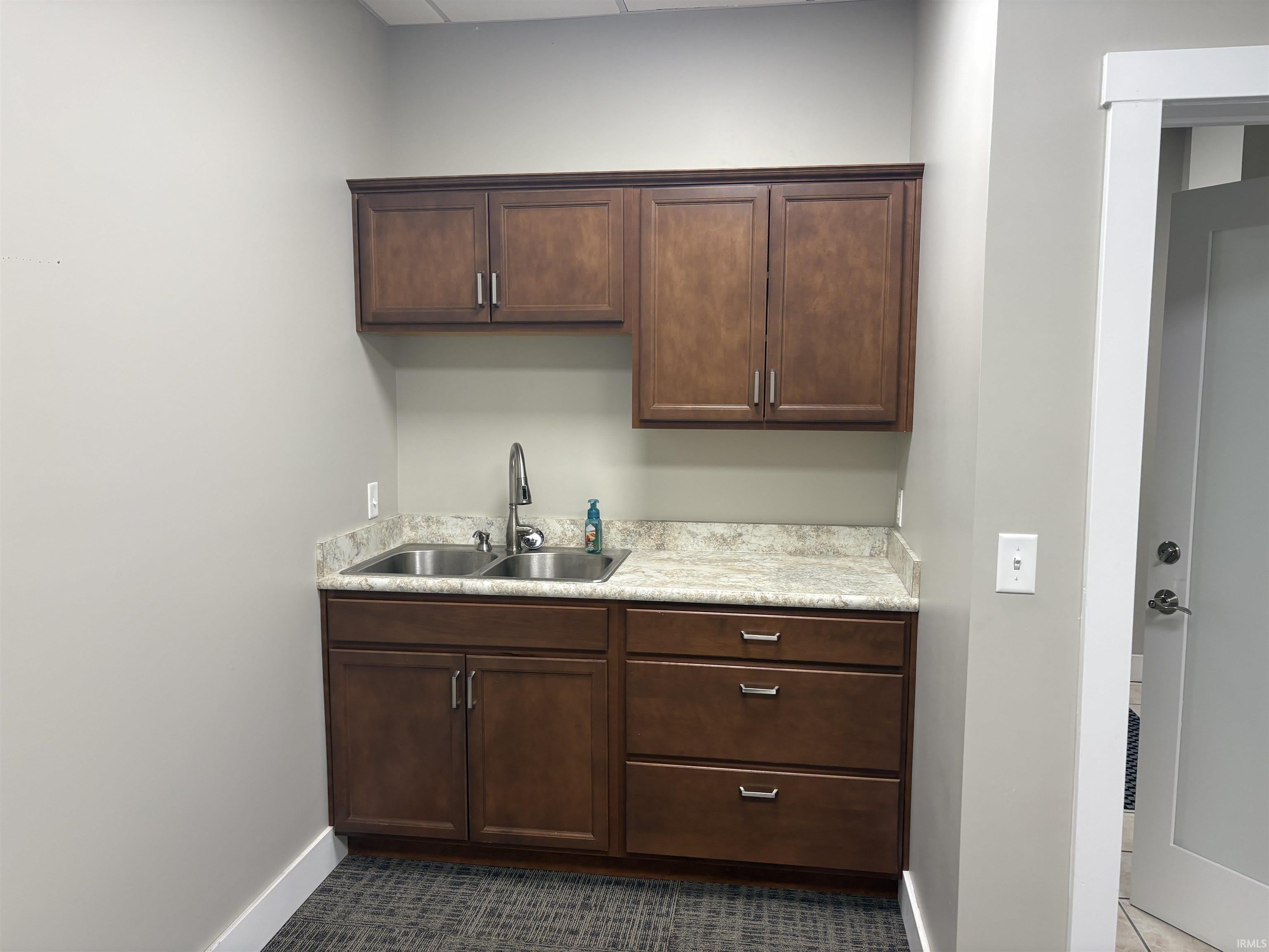 511 Newton Street – photo 5
