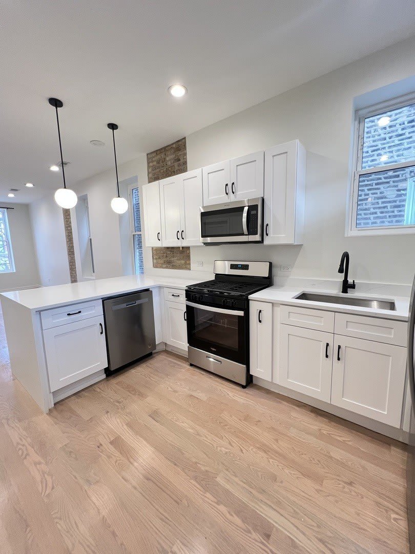 1329 W 19th Street – photo 3