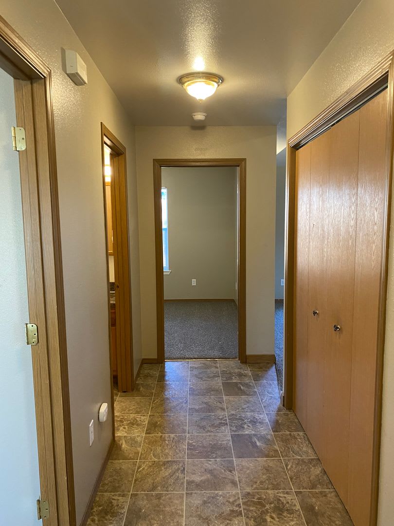 305 S. 3rd Street – photo 5