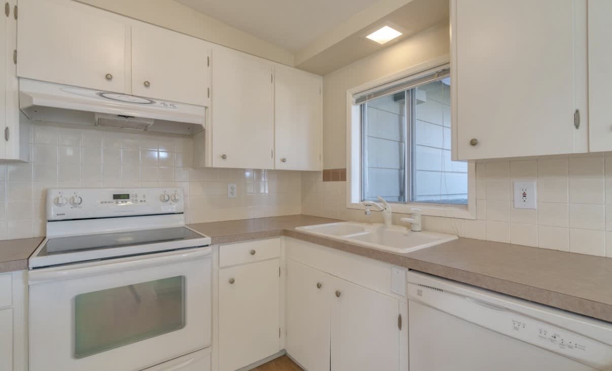 7435 Sw Hermoso Way – photo 5