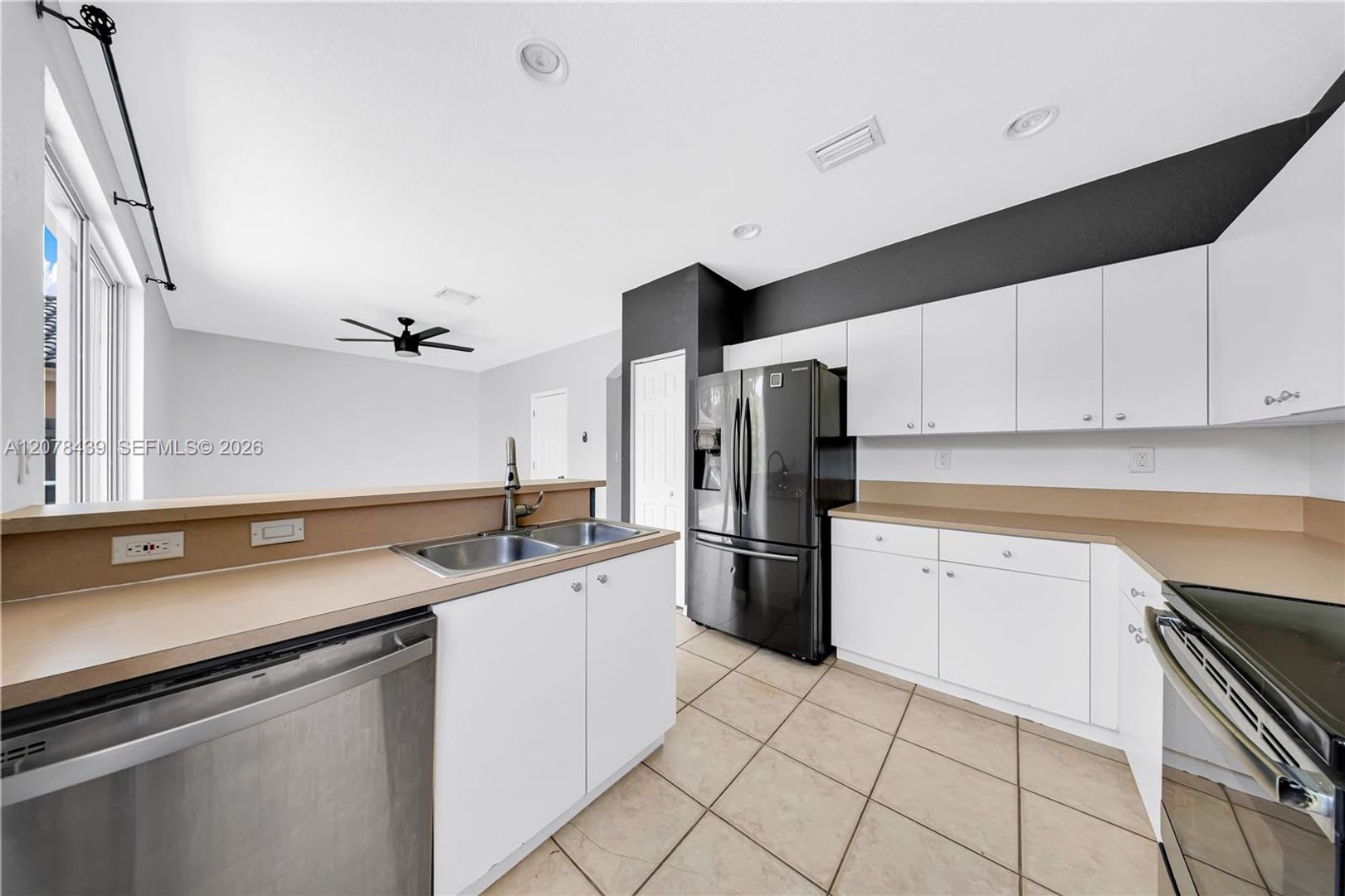 2019 SE 13th Street, Homestead, FL 33035 – photo 3