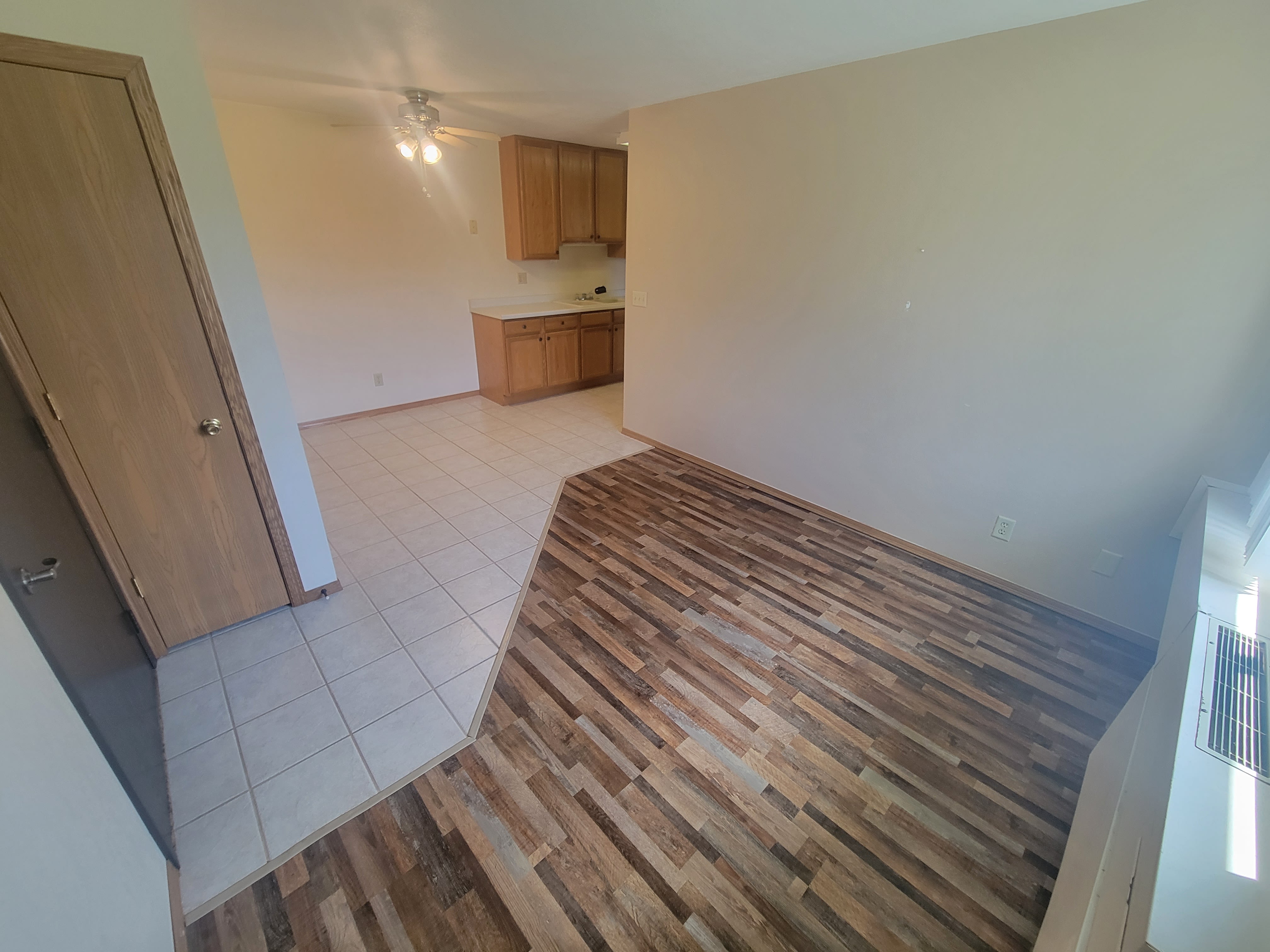1709 La Cres St – photo 2