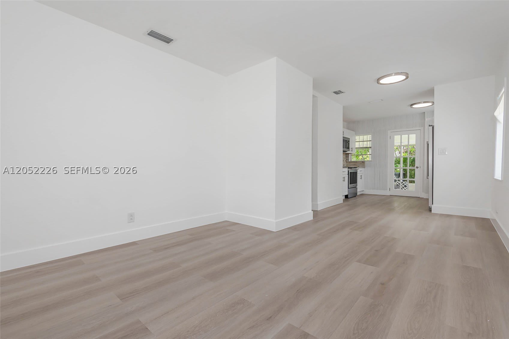 100 SW 58th Ave – photo 5