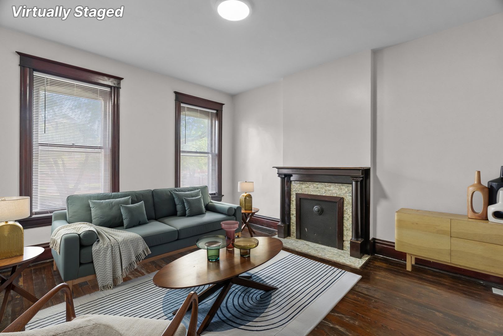2042-2044 RUSSELL BLVD – photo 3