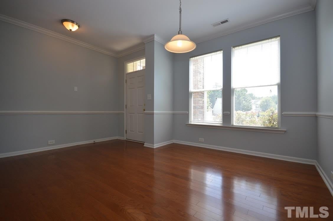 1507 Hinchliff Court – photo 3