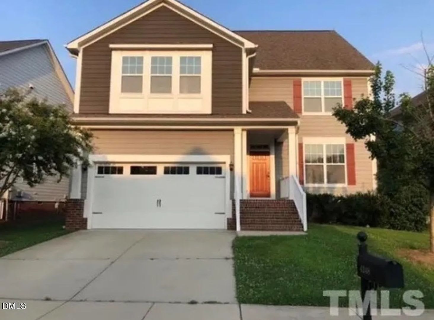 Room in 5 Bedroom Home at Brintons Cottage St – photo 3