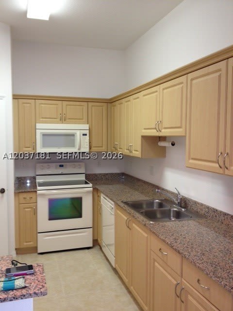 1657 Se 23Rd Way – photo 1