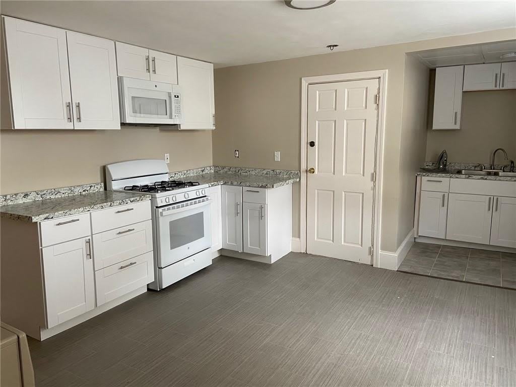 217 State Street – photo 2