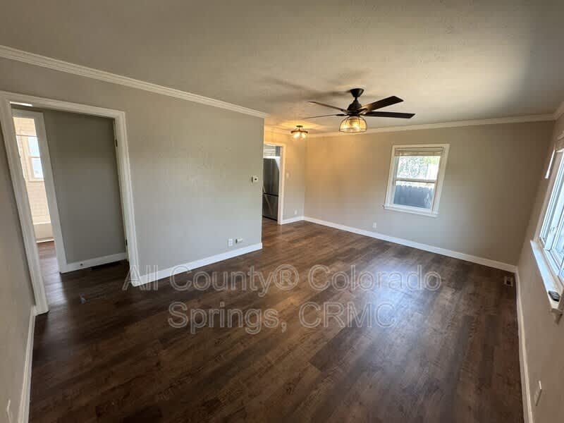 814 S Institute Street – photo 2