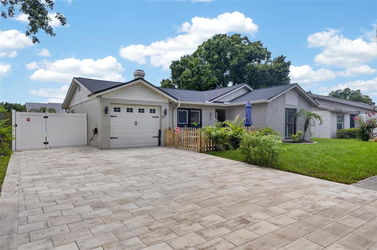 614 STILLVIEW Circle – photo 2