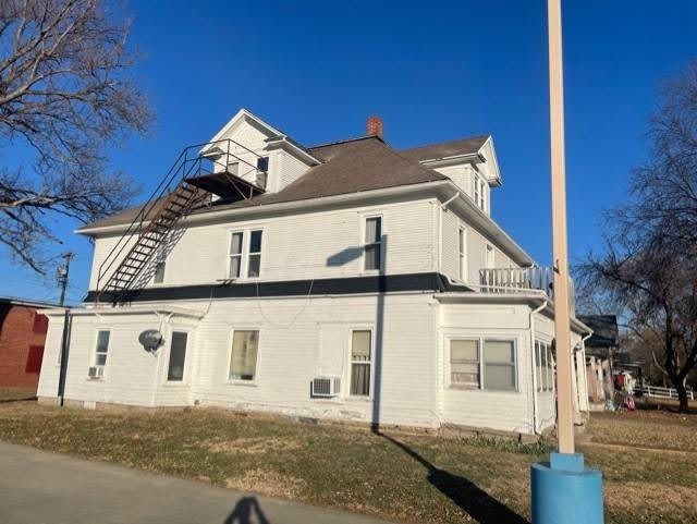 211 E 7th – photo 2