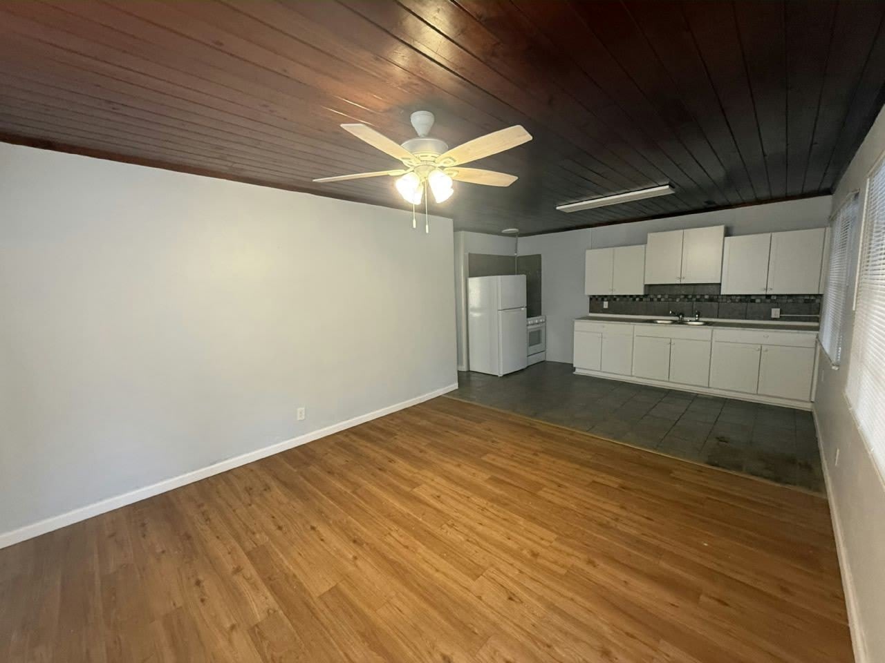 8801 E Moonrise Lane C8 – photo 3