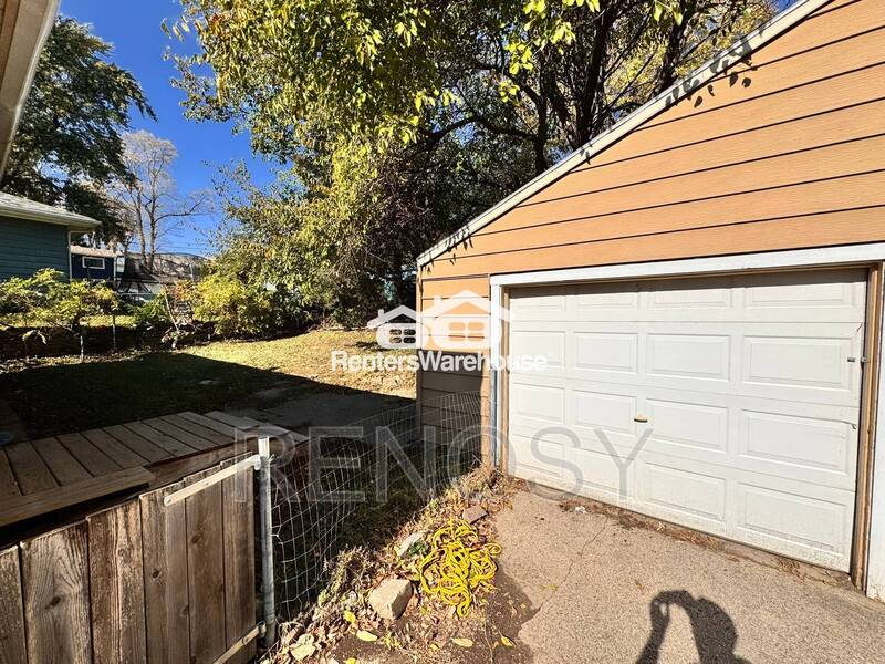 709 Bell Ave – photo 3
