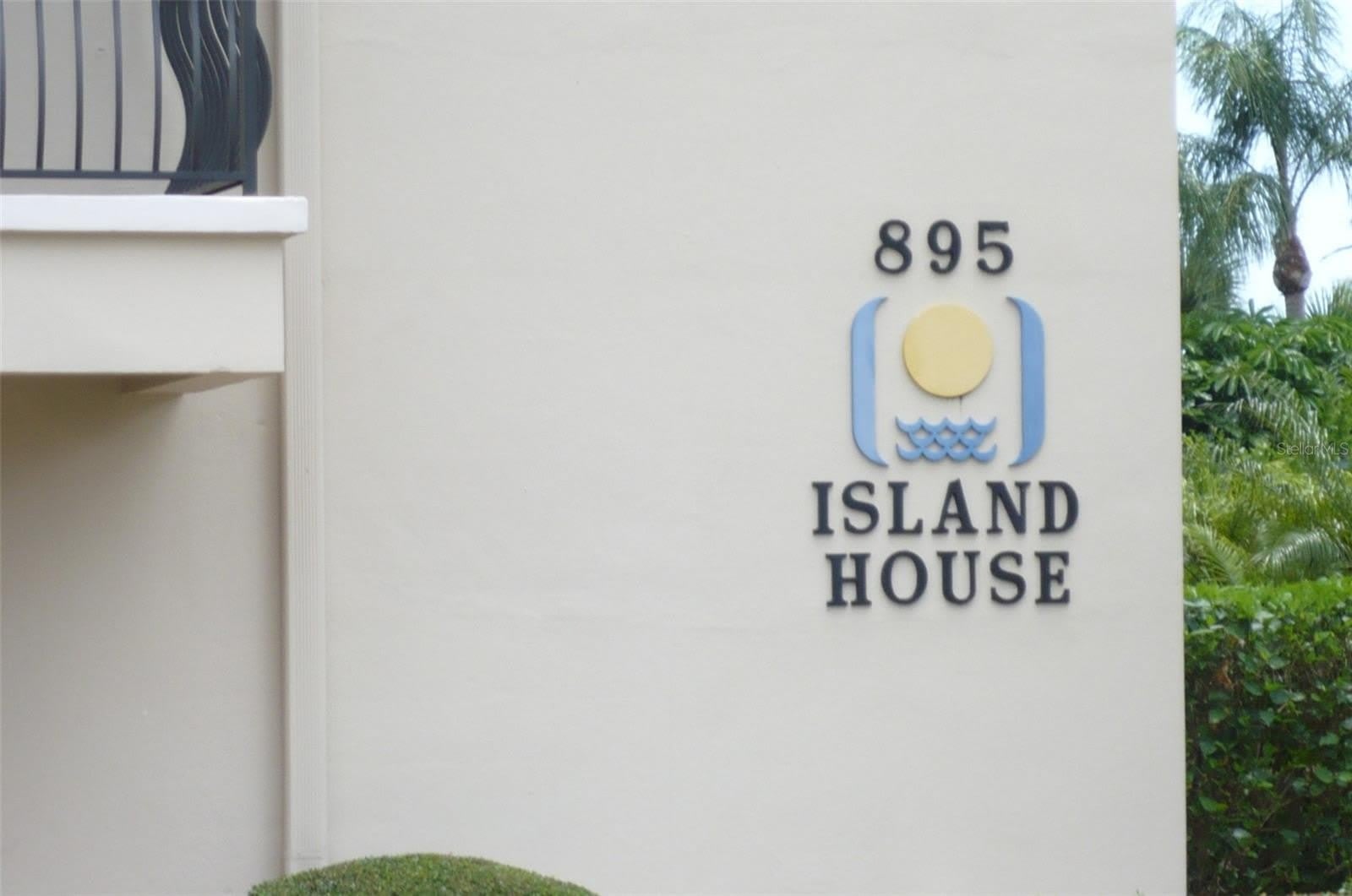 895 S Gulfview Boulevard – photo 2
