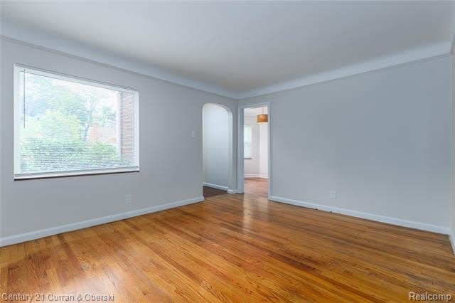 2143 Lancaster Street – photo 4