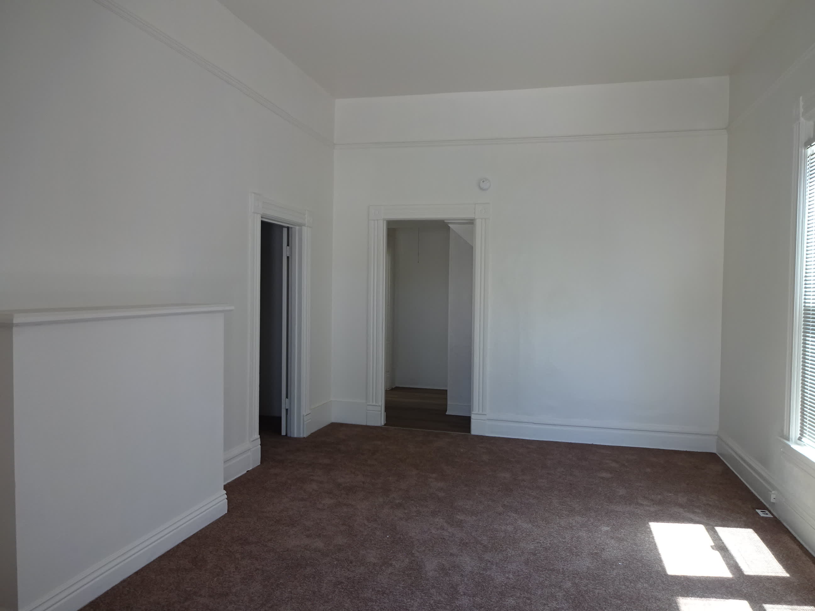 321 N 8th St – photo 2