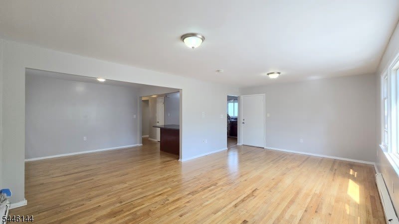 267 Parker Ave – photo 3