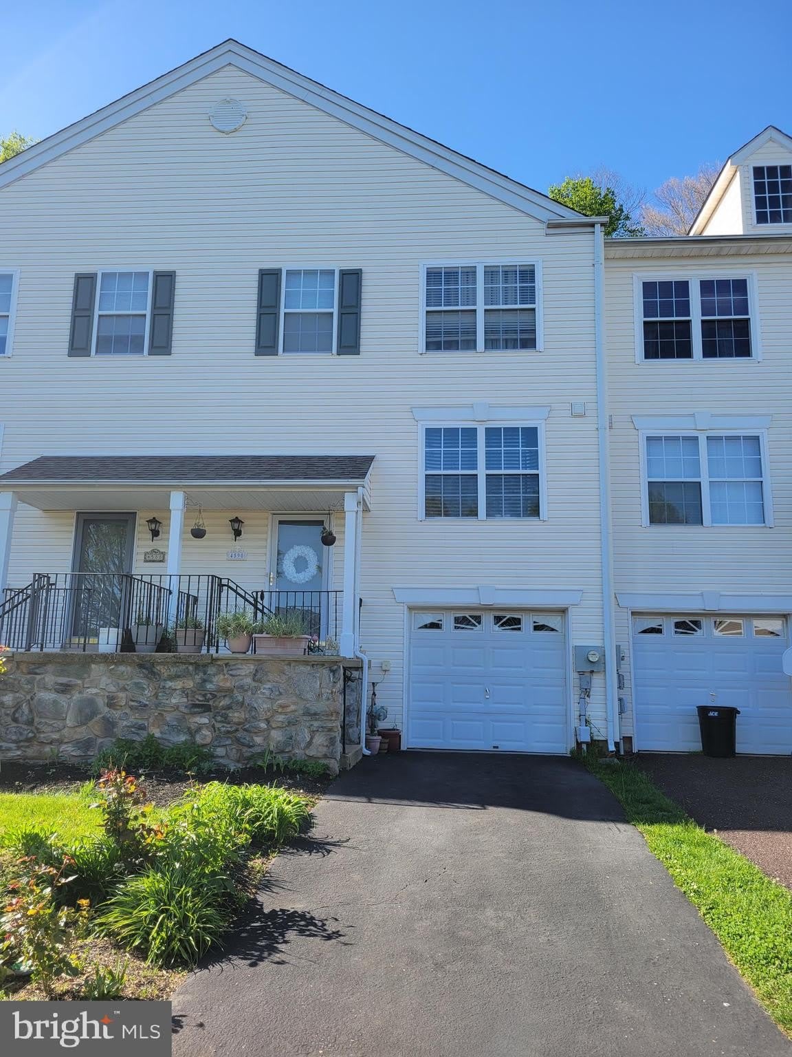 4590 LOUISE SAINT CLAIRE Drive – photo 1