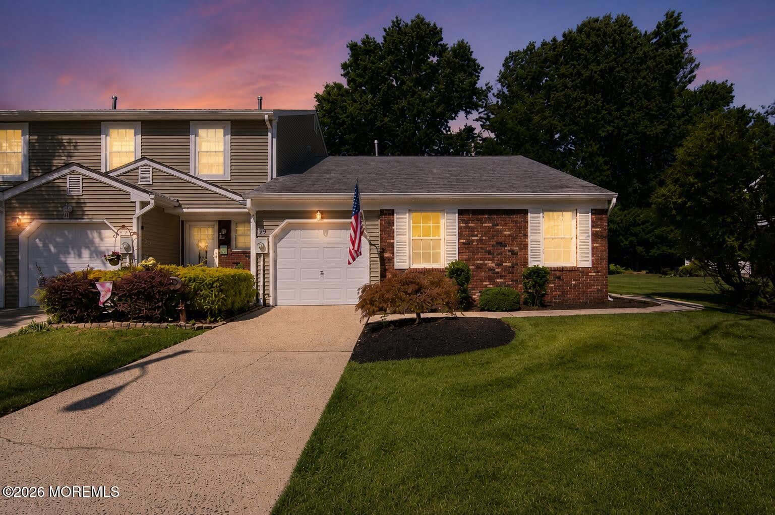 99 Oak Lane – photo 2