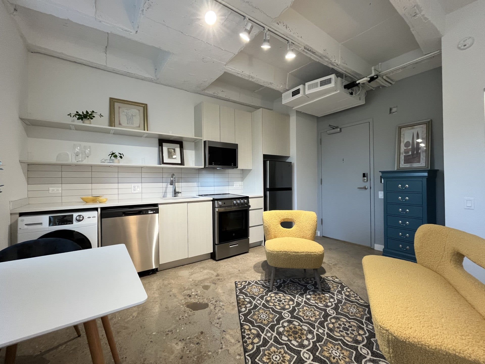 Lawrence Lofts – photo 3
