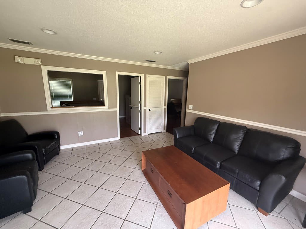 3306 Ross Clark Circle – photo 5