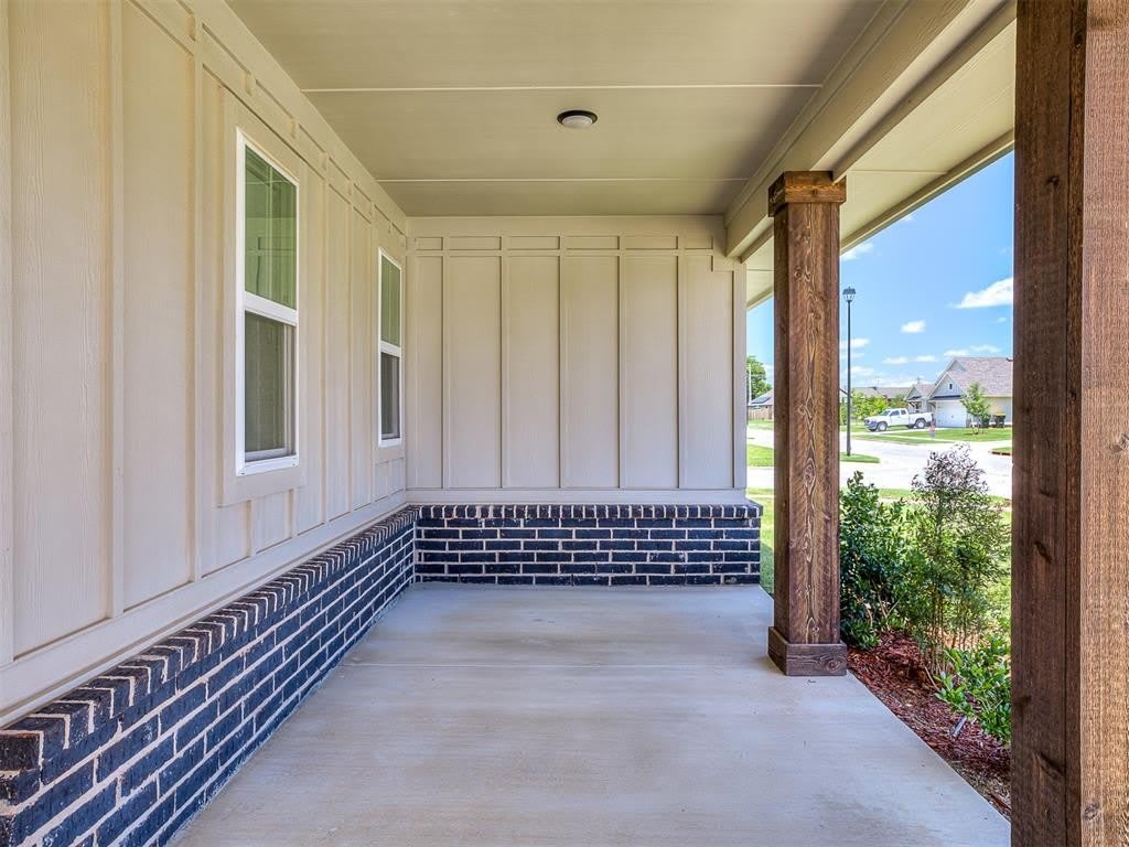 16204 S 89 Street – photo 5