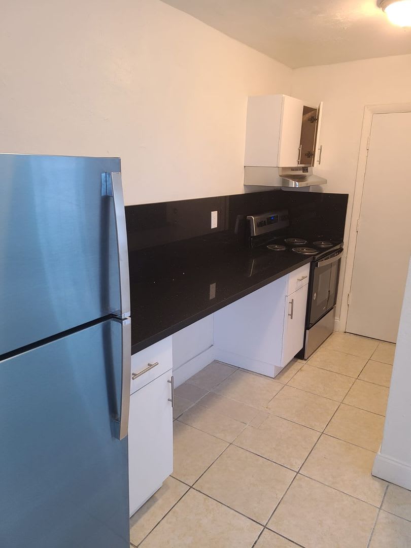 Modern Apartments Near Jackson Hospital: 1-3 Bedroom Options – photo 1