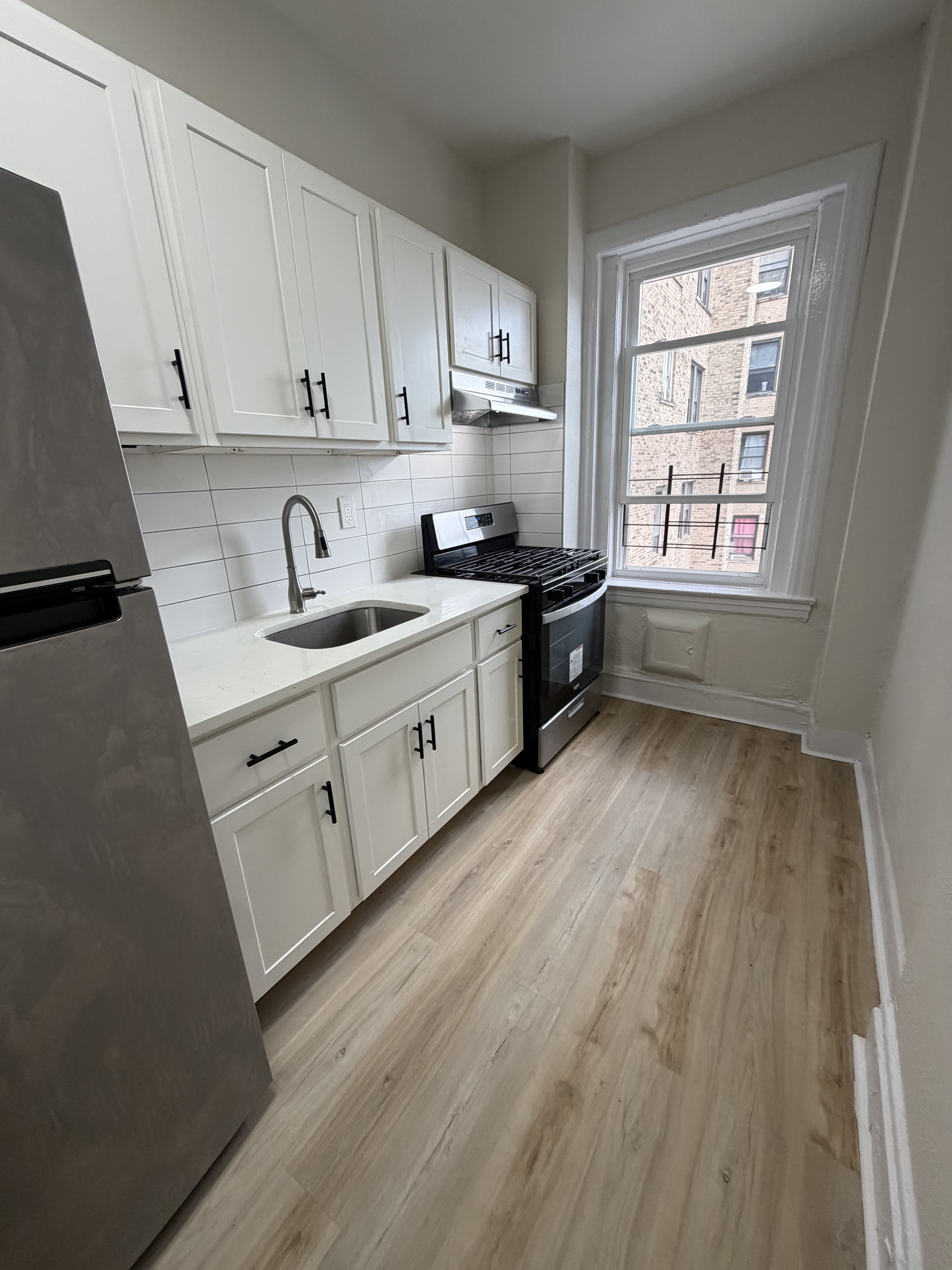 157 S Harrison St – photo 1