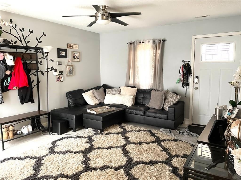 6817 Cedarwood Court – photo 5