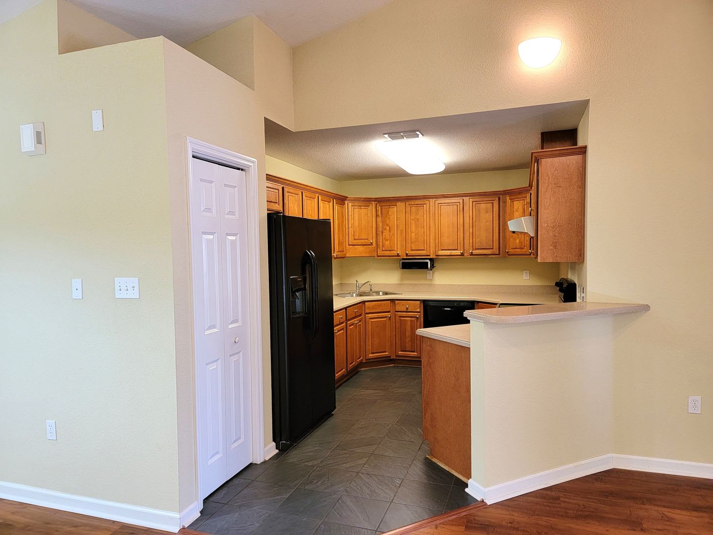 Lovely 3 Bedroom Town Home Off Apalachee Pkwy For Rent September 1 2026 1695 – photo 5